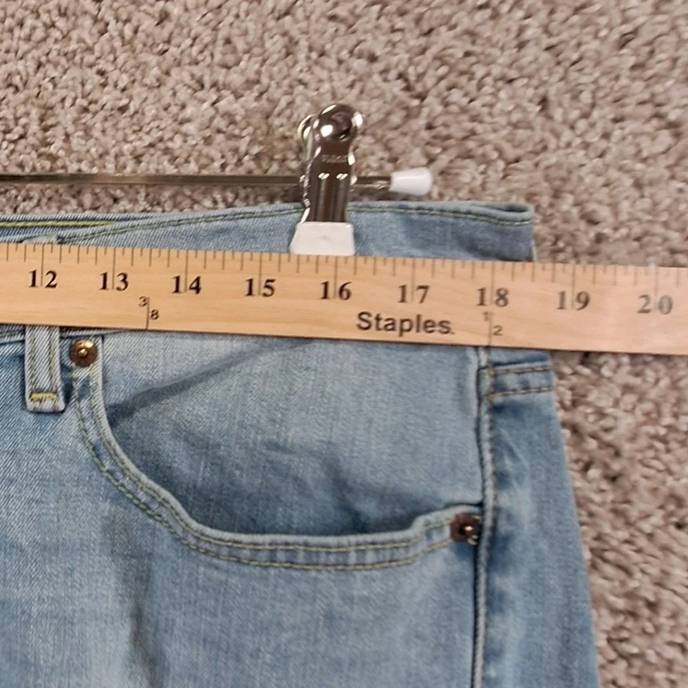 Levi Jeans Mens 36x34 (Fits 37x33) Light Wash 514 Straight Casual Streetwear